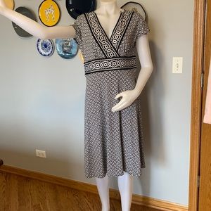 Black and White Sleeveless dress.  Size 16